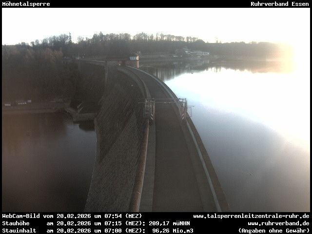 Archiv Foto Webcam Sperrmauer mit Blick auf den Möhnesee in Günne