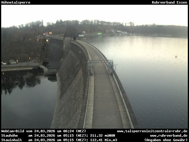 Archiv Foto Webcam Sperrmauer mit Blick auf den Möhnesee in Günne