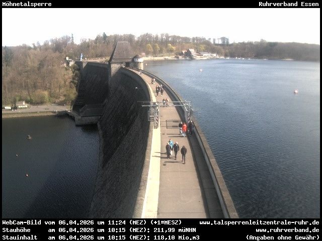 Archiv Foto Webcam Sperrmauer mit Blick auf den Möhnesee in Günne