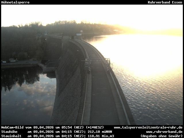 Archiv Foto Webcam Sperrmauer mit Blick auf den Möhnesee in Günne