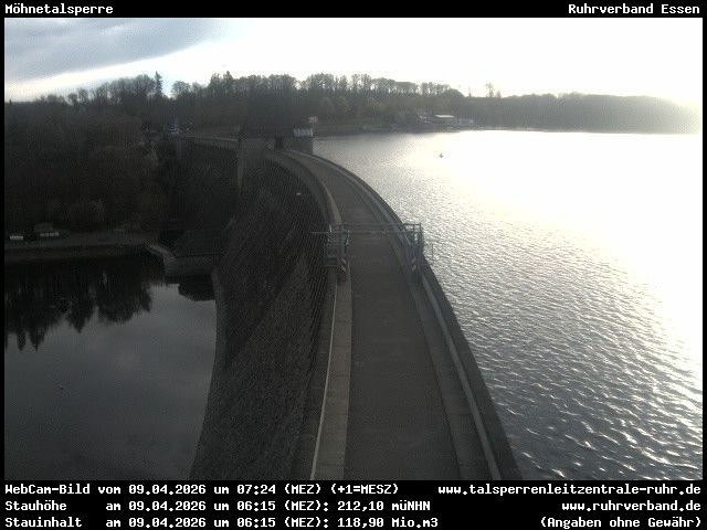 Archiv Foto Webcam Sperrmauer mit Blick auf den Möhnesee in Günne