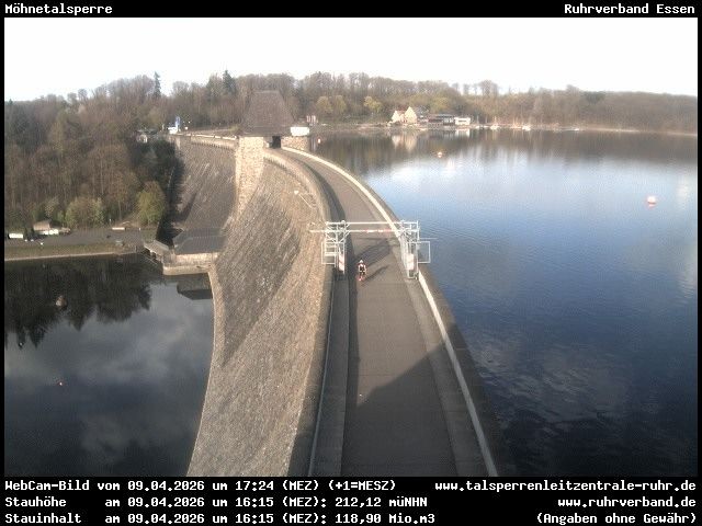 Archiv Foto Webcam Sperrmauer mit Blick auf den Möhnesee in Günne