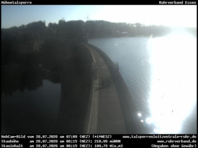Archiv Foto Webcam Sperrmauer mit Blick auf den Möhnesee in Günne