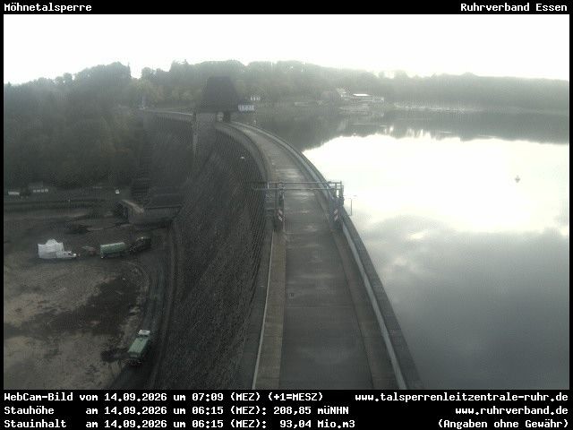 Archiv Foto Webcam Sperrmauer mit Blick auf den Möhnesee in Günne