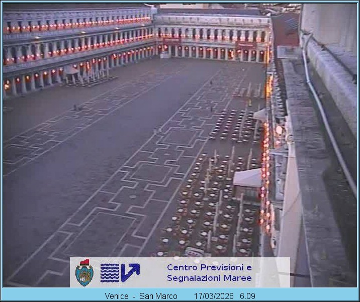 Archived image Webcam Piazza San Marco in Venice