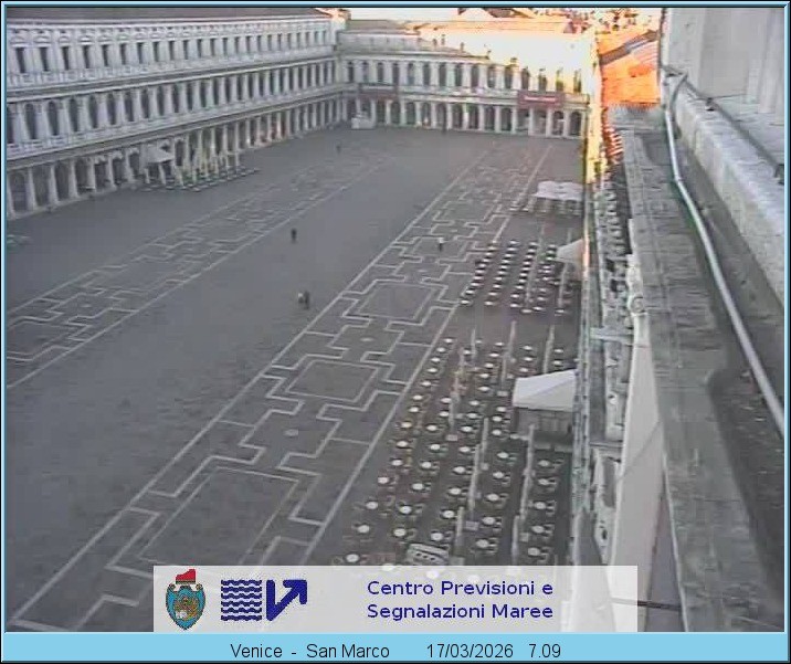 Archived image Webcam Piazza San Marco in Venice