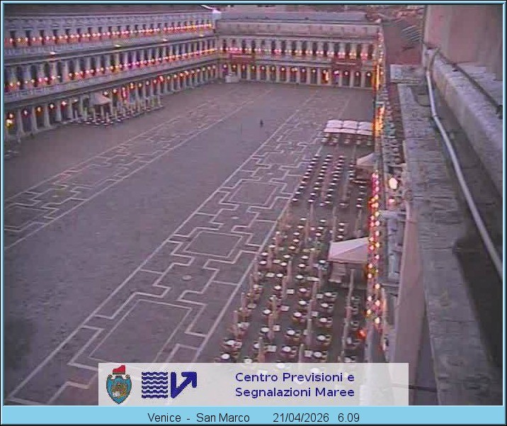 Archiv Foto Webcam Blick auf den Markusplatz in Venedig