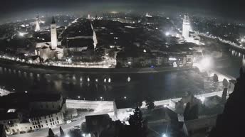 Archiv Foto Webcam Castel San Pietro - Blick auf Verona
