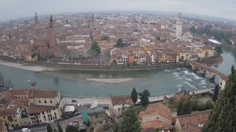 Archiv Foto Webcam Castel San Pietro - Blick auf Verona