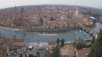 Archiv Foto Webcam Castel San Pietro - Blick auf Verona