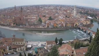 Archiv Foto Webcam Castel San Pietro - Blick auf Verona
