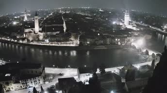 Archiv Foto Webcam Castel San Pietro - Blick auf Verona