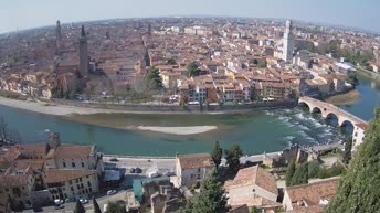 Archiv Foto Webcam Castel San Pietro - Blick auf Verona