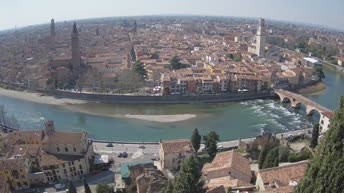 Archiv Foto Webcam Castel San Pietro - Blick auf Verona