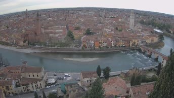 Archived image Webcam Castel San Pietro - View of Verona