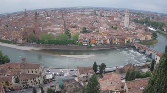 Archiv Foto Webcam Castel San Pietro - Blick auf Verona