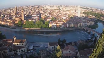 Archiv Foto Webcam Castel San Pietro - Blick auf Verona