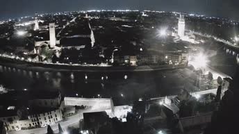 Archiv Foto Webcam Castel San Pietro - Blick auf Verona