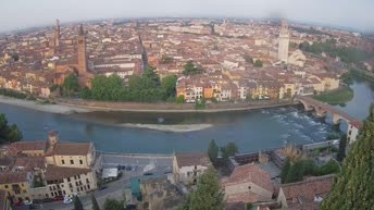 Archiv Foto Webcam Castel San Pietro - Blick auf Verona