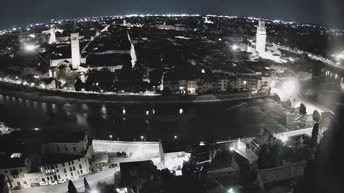 Archiv Foto Webcam Castel San Pietro - Blick auf Verona