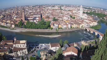Archiv Foto Webcam Castel San Pietro - Blick auf Verona