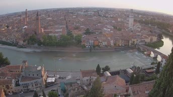 Archived image Webcam Castel San Pietro - View of Verona