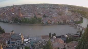 Archived image Webcam Castel San Pietro - View of Verona