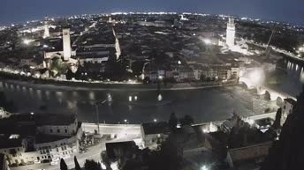 Archiv Foto Webcam Castel San Pietro - Blick auf Verona