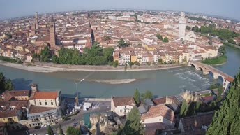 Archiv Foto Webcam Castel San Pietro - Blick auf Verona