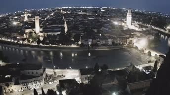 Archiv Foto Webcam Castel San Pietro - Blick auf Verona