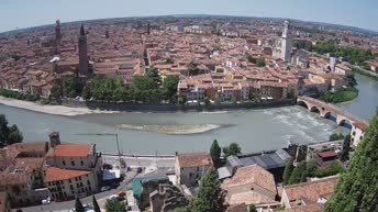 Archiv Foto Webcam Castel San Pietro - Blick auf Verona