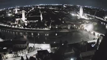 Archiv Foto Webcam Castel San Pietro - Blick auf Verona