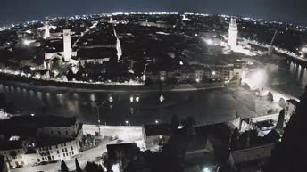 Archiv Foto Webcam Castel San Pietro - Blick auf Verona