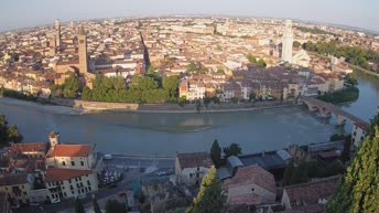 Archiv Foto Webcam Castel San Pietro - Blick auf Verona