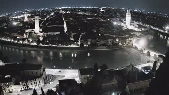 Archiv Foto Webcam Castel San Pietro - Blick auf Verona