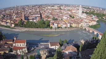 Archiv Foto Webcam Castel San Pietro - Blick auf Verona