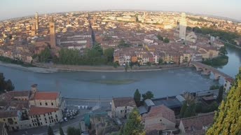 Archiv Foto Webcam Castel San Pietro - Blick auf Verona