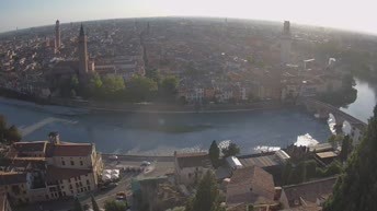 Archiv Foto Webcam Castel San Pietro - Blick auf Verona