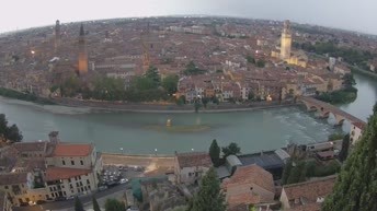 Archiv Foto Webcam Castel San Pietro - Blick auf Verona