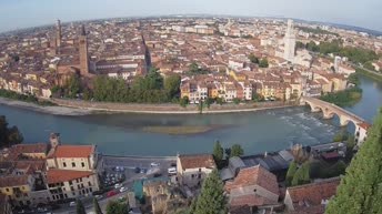 Archiv Foto Webcam Castel San Pietro - Blick auf Verona