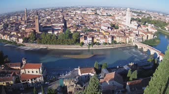 Archiv Foto Webcam Castel San Pietro - Blick auf Verona