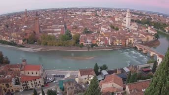 Archived image Webcam Castel San Pietro - View of Verona
