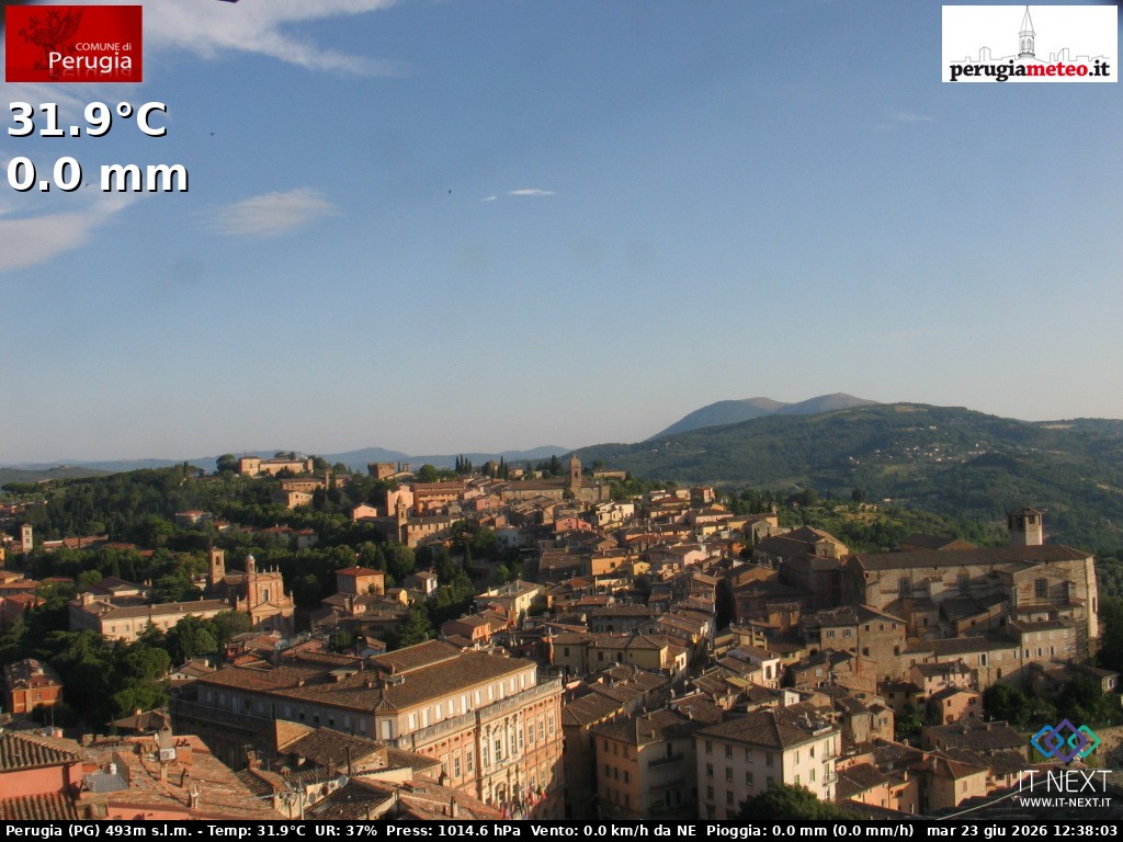 Archived image Webcam City of Perugia - Umbria