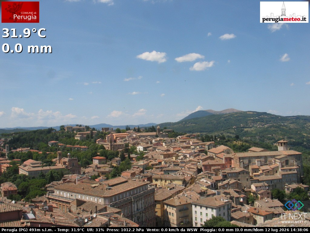 Archived image Webcam City of Perugia - Umbria