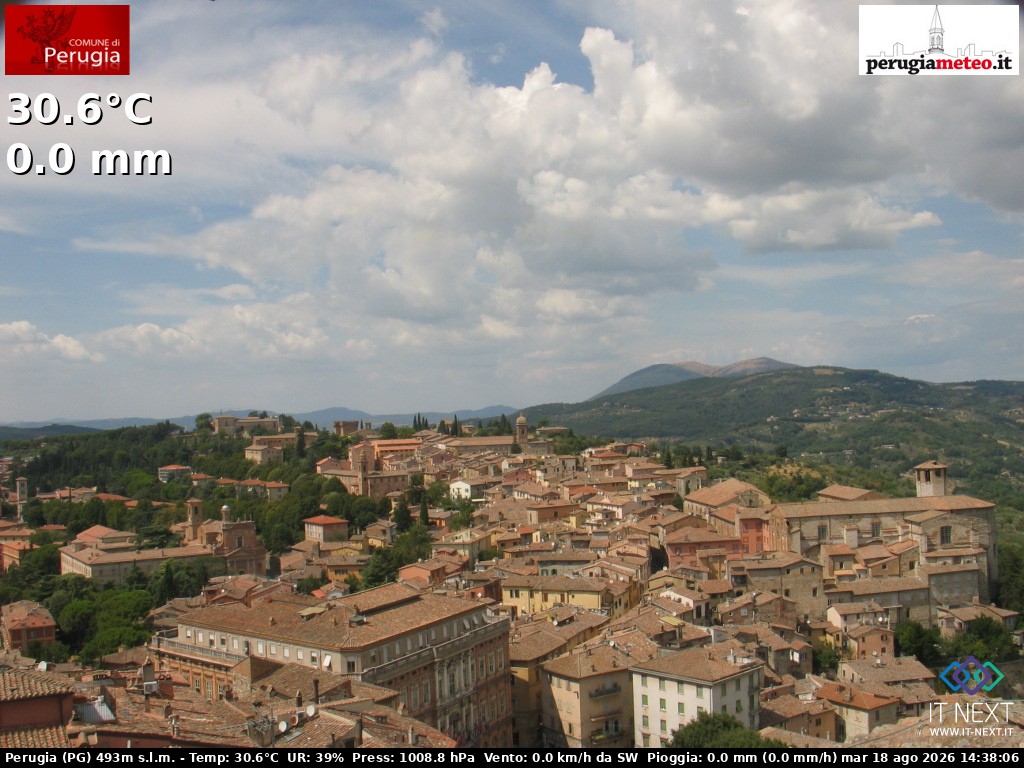 Archived image Webcam City of Perugia - Umbria