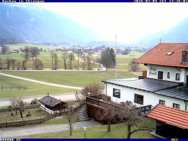 Archiv Foto Webcam Aschau im Chiemgau - Blick Richtung Süden auf Aschau