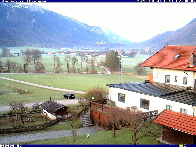 Archiv Foto Webcam Aschau im Chiemgau - Blick Richtung Süden auf Aschau