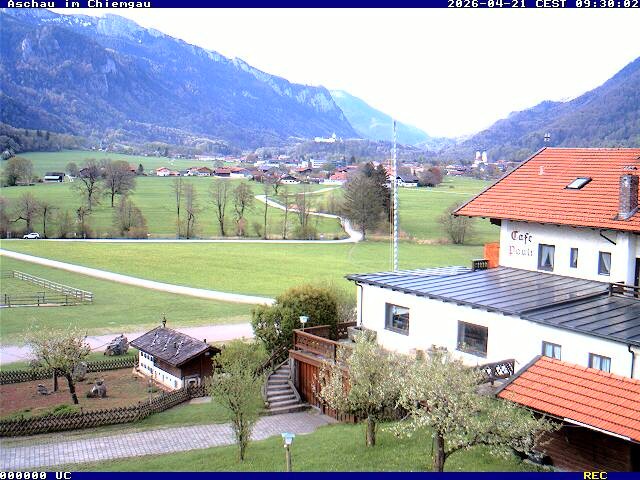 Archiv Foto Webcam Aschau im Chiemgau - Blick Richtung Süden auf Aschau