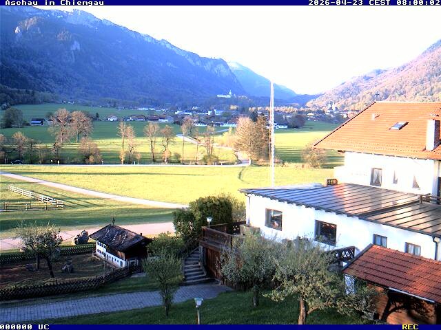 Archiv Foto Webcam Aschau im Chiemgau - Blick Richtung Süden auf Aschau