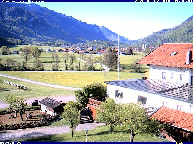 Archiv Foto Webcam Aschau im Chiemgau - Blick Richtung Süden auf Aschau
